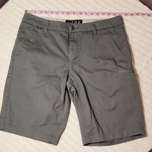 Fox Men's 33 Gray Cargo Shorts